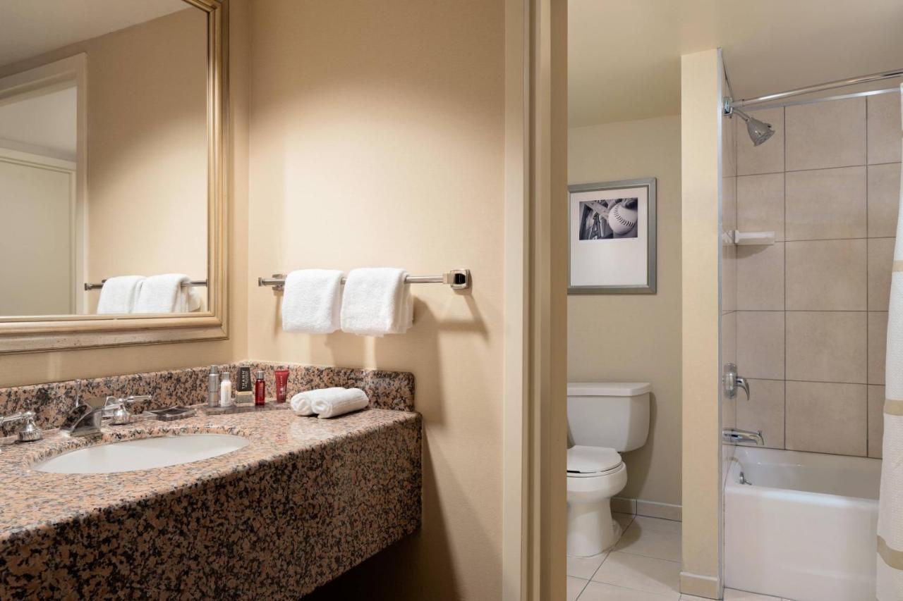 Anaheim Marriott Suites Garden Grove Dış mekan fotoğraf